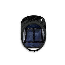 Load image into Gallery viewer, Vaga Wind Resistant Feather Racing Cap