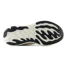 Load image into Gallery viewer, New Balance Women's Fresh Foam X Vongo V6