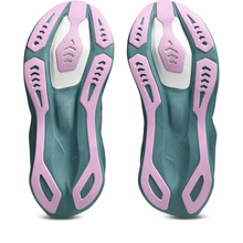 Load image into Gallery viewer, Asics Women's Novablast 6