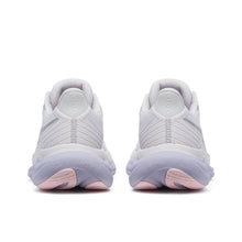 Load image into Gallery viewer, Saucony Women's Triumph 23