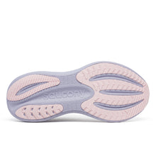 Load image into Gallery viewer, Saucony Women's Triumph 23