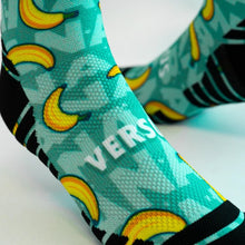 Load image into Gallery viewer, Versus Banana Active Crew Socks