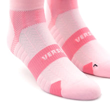 Load image into Gallery viewer, Versus Candy Pink Running Ankle Socks