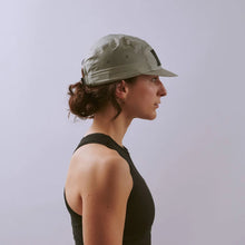 Load image into Gallery viewer, Vaga Feather Edge Cap