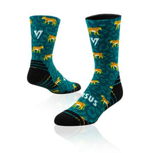Load image into Gallery viewer, Versus Leopard Active Crew Socks