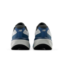 Load image into Gallery viewer, New Balance Men's Fresh Foam X 860 v15
