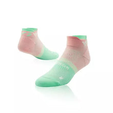 Load image into Gallery viewer, Versus Pink Blossom Running Ankle Socks