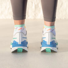 Load image into Gallery viewer, Versus Retro Rainbow Running Ankle Socks