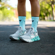 Load image into Gallery viewer, Versus Bubblegum Smile Active Crew Socks