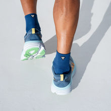 Load image into Gallery viewer, Versus Space Blue Running Quarter Socks