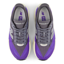 Load image into Gallery viewer, New Balance Women's Fuelcell Rebel v5