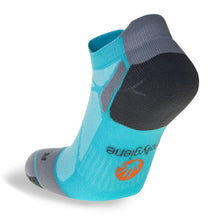 Load image into Gallery viewer, Hilly Marathon Fresh Socklet