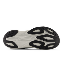 Load image into Gallery viewer, New Balance Men's Fresh Foam X More v6
