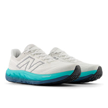 Load image into Gallery viewer, New Balance Men&#39;s Fresh Foam Vongo V6
