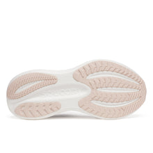 Load image into Gallery viewer, Saucony Women&#39;s Triumph 23
