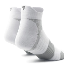 Load image into Gallery viewer, Versus Cloud White Running Ankle Socks
