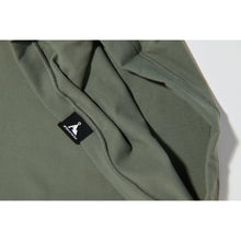 Load image into Gallery viewer, Vaga Midweight Neck Warmer
