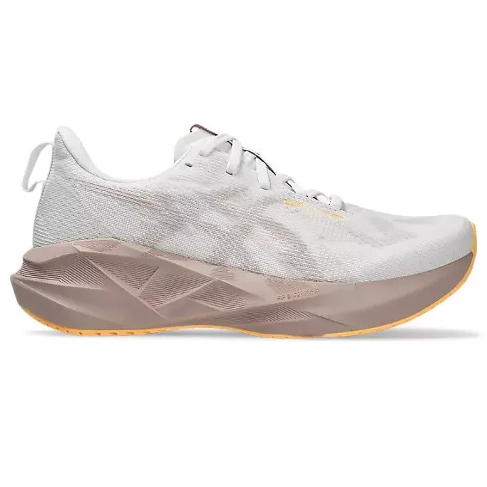 Asics Women's Novablast 5