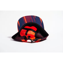 Load image into Gallery viewer, Vaga Feather Racing Cap
