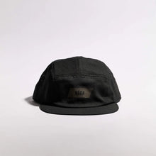Load image into Gallery viewer, Vaga Feather Racing Cap
