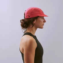Load image into Gallery viewer, Vaga Feather Racing Cap
