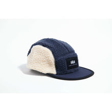 Load image into Gallery viewer, Vaga Teddy Fleece Cap
