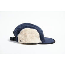 Load image into Gallery viewer, Vaga Teddy Fleece Cap
