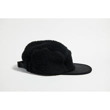 Load image into Gallery viewer, Vaga Teddy Fleece Cap
