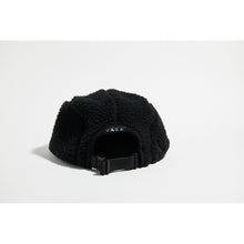 Load image into Gallery viewer, Vaga Teddy Fleece Cap
