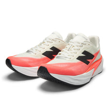 Load image into Gallery viewer, New Balance Men&#39;s FuelCell Rebel v5
