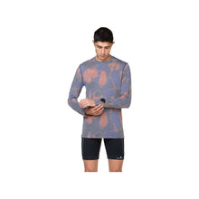 Load image into Gallery viewer, Ronhill Men&#39;s Golden Hour Long Sleeve Tee
