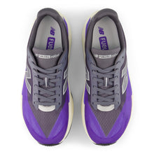 Load image into Gallery viewer, New Balance Men's FuelCell Rebel v5
