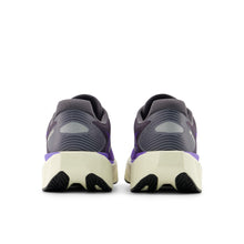 Load image into Gallery viewer, New Balance Men's FuelCell Rebel v5
