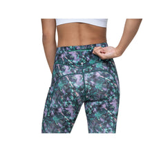 Load image into Gallery viewer, Ronhill Women&#39;s Tech Crop Tight
