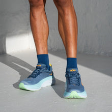 Load image into Gallery viewer, Versus Space Blue Running Quarter Socks
