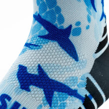 Load image into Gallery viewer, Versus Active Crew Socks
