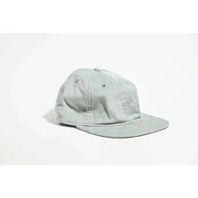 Load image into Gallery viewer, Vaga Corduroy Cap
