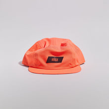Load image into Gallery viewer, Vaga Feather Racing Cap
