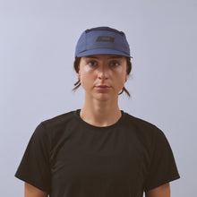 Load image into Gallery viewer, Vaga Feather Racing Cap

