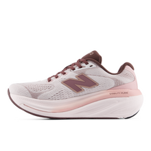 Load image into Gallery viewer, New Balance Women's Fresh Foam 860 v15

