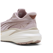 Load image into Gallery viewer, Puma Women's MagMax Nitro 2
