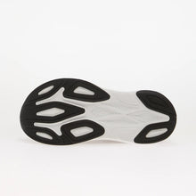 Load image into Gallery viewer, New Balance Women's Fresh Foam X More v6
